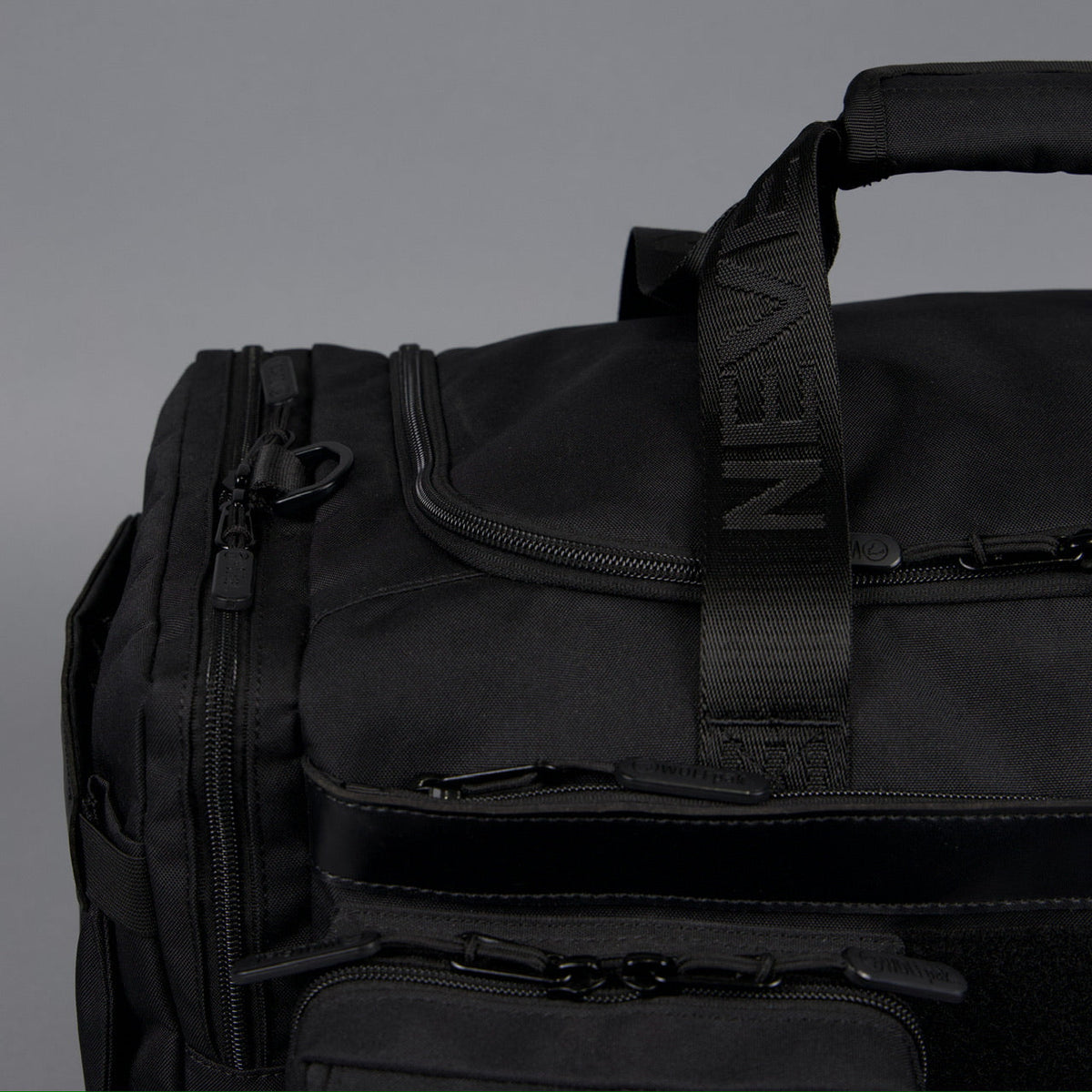 30L Perfect Duffle Bag Alpha Black - Image 21