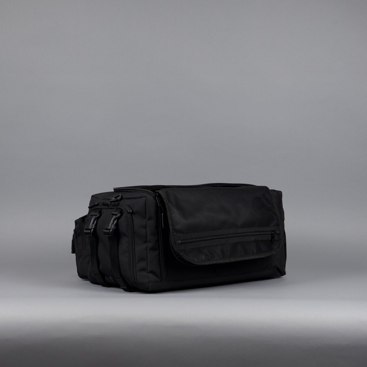 30L Perfect Duffle Bag Nightshade - Image 32
