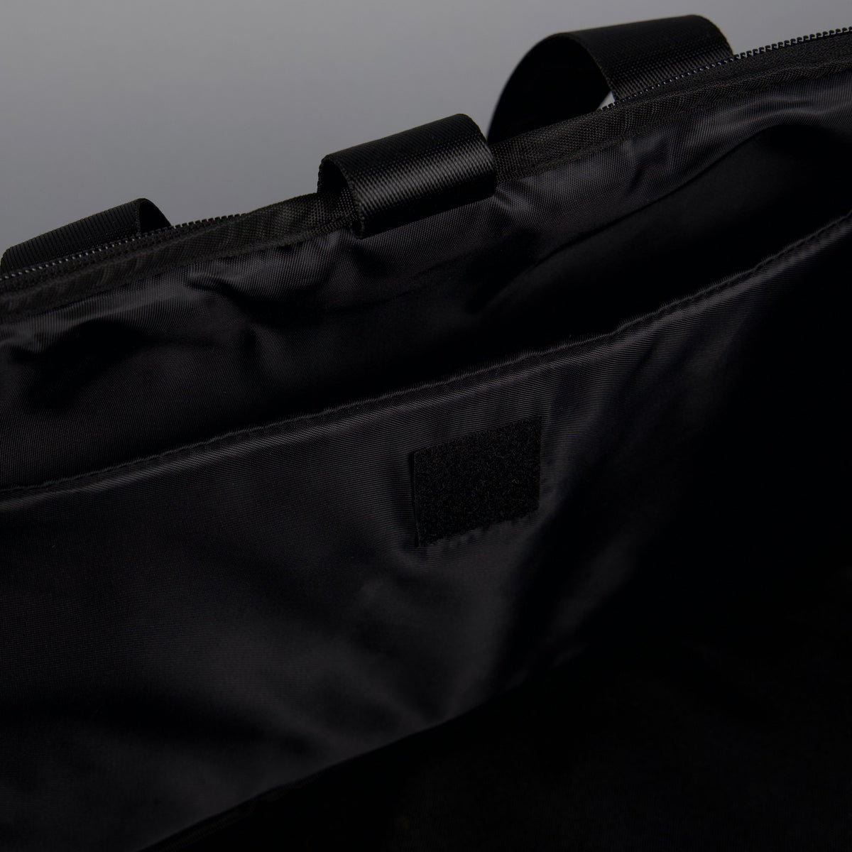 30L Perfect Duffle Bag Nightshade - Image 31