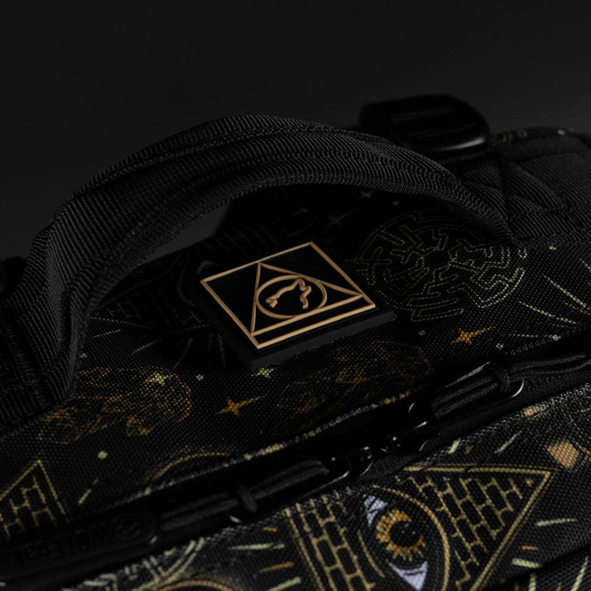 35L Backpack Illuminati - Image 10
