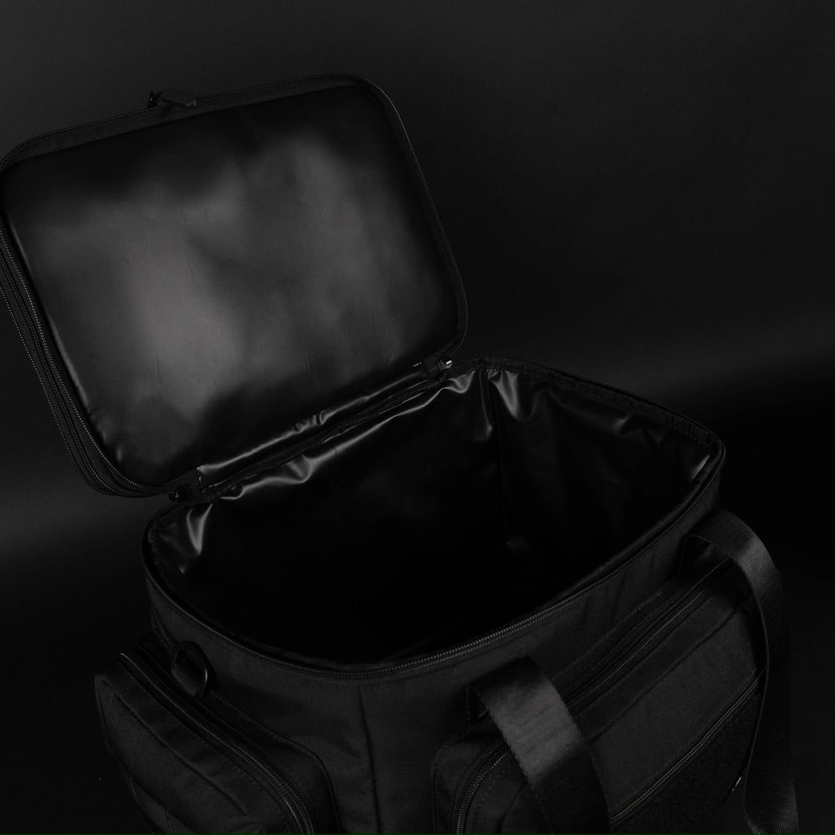 30L Mega Cooler Bag - Image 21
