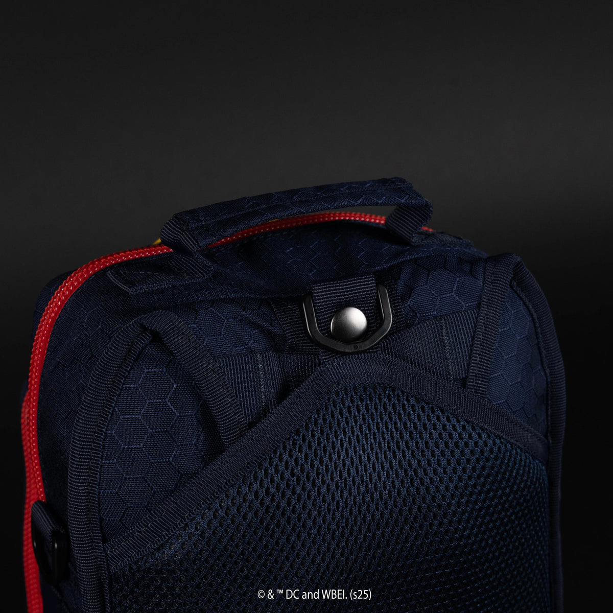 4L Mini Tactical Sling Bag Superman 2025 - Image 9