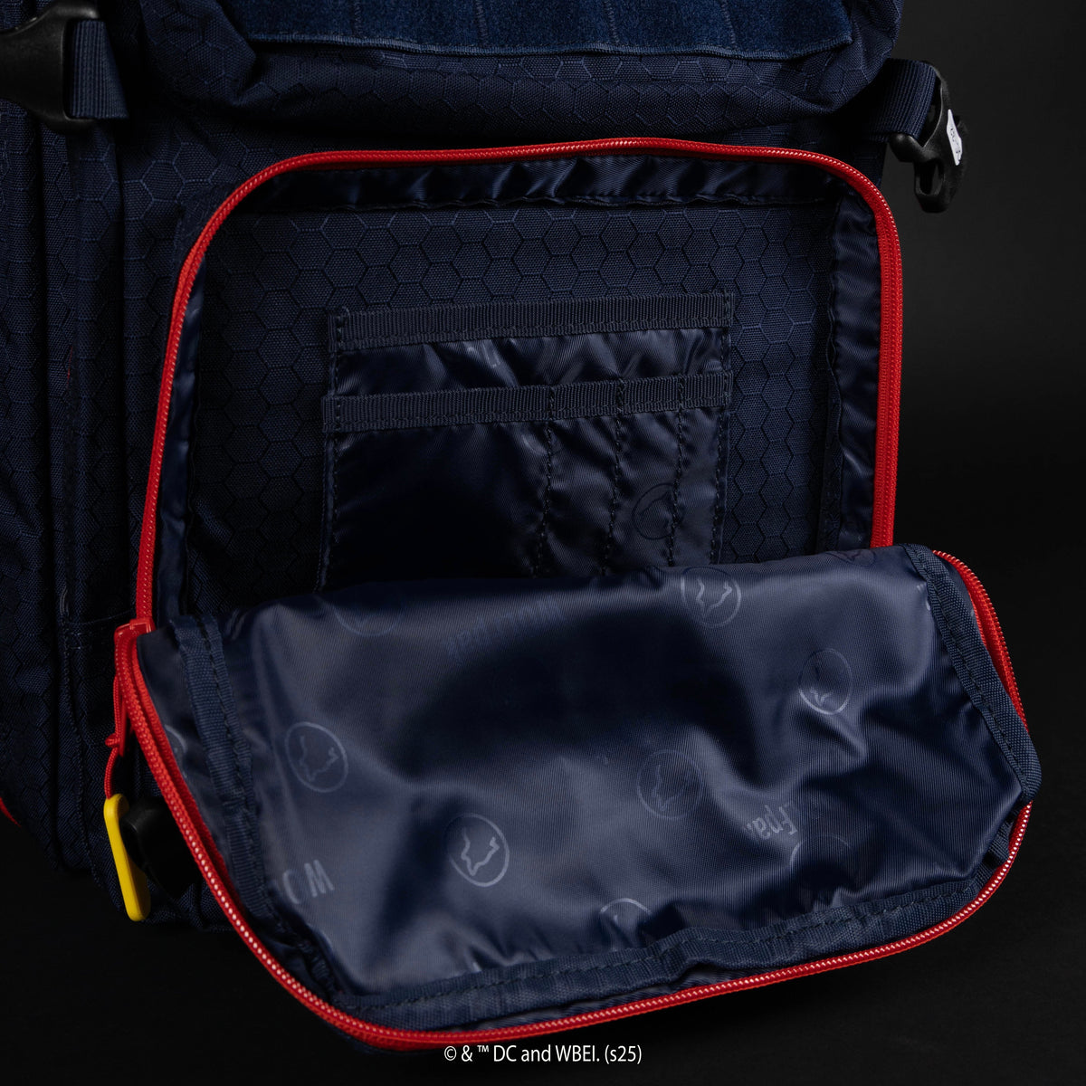 35L Backpack Superman 2025 - Image 23