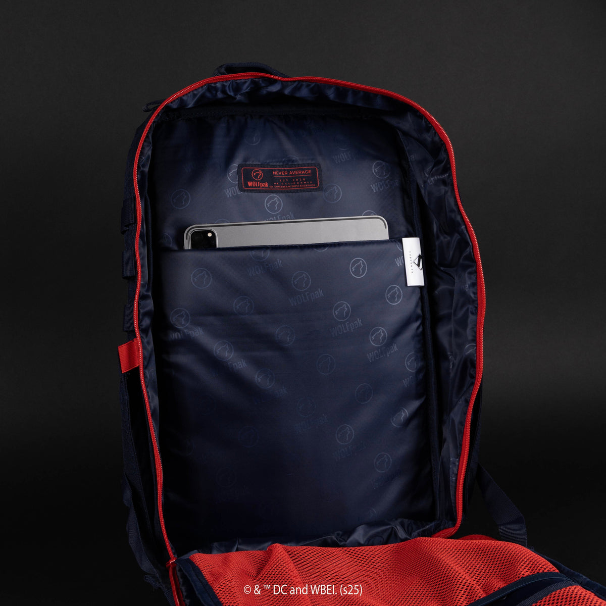 45L Backpack Superman 2025 - Image 20