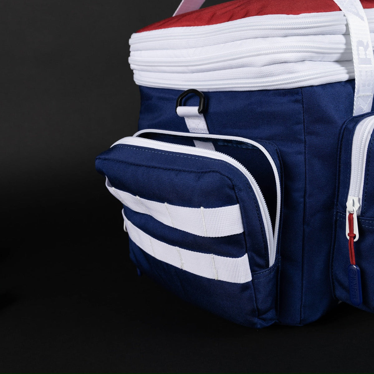 30L Mega Freedom Cooler Bag - Image 17