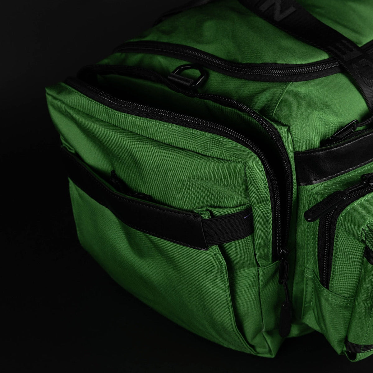 30L Perfect Duffle Bag Green Lantern - Image 13