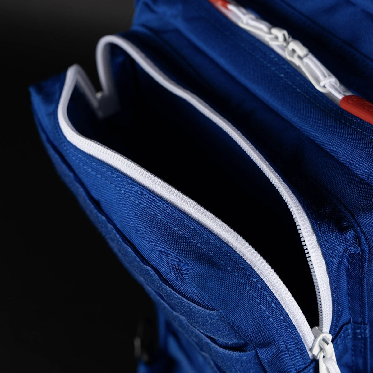 35L Backpack Superman - Image 22