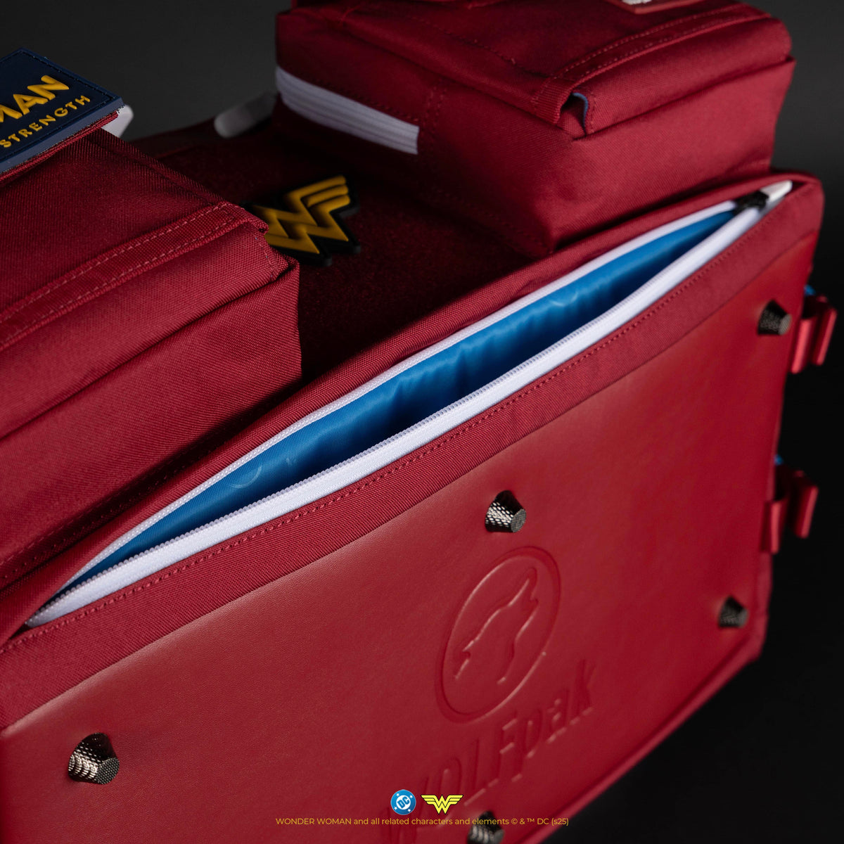 30L Perfect Duffle Bag Wonder Woman - Image 21