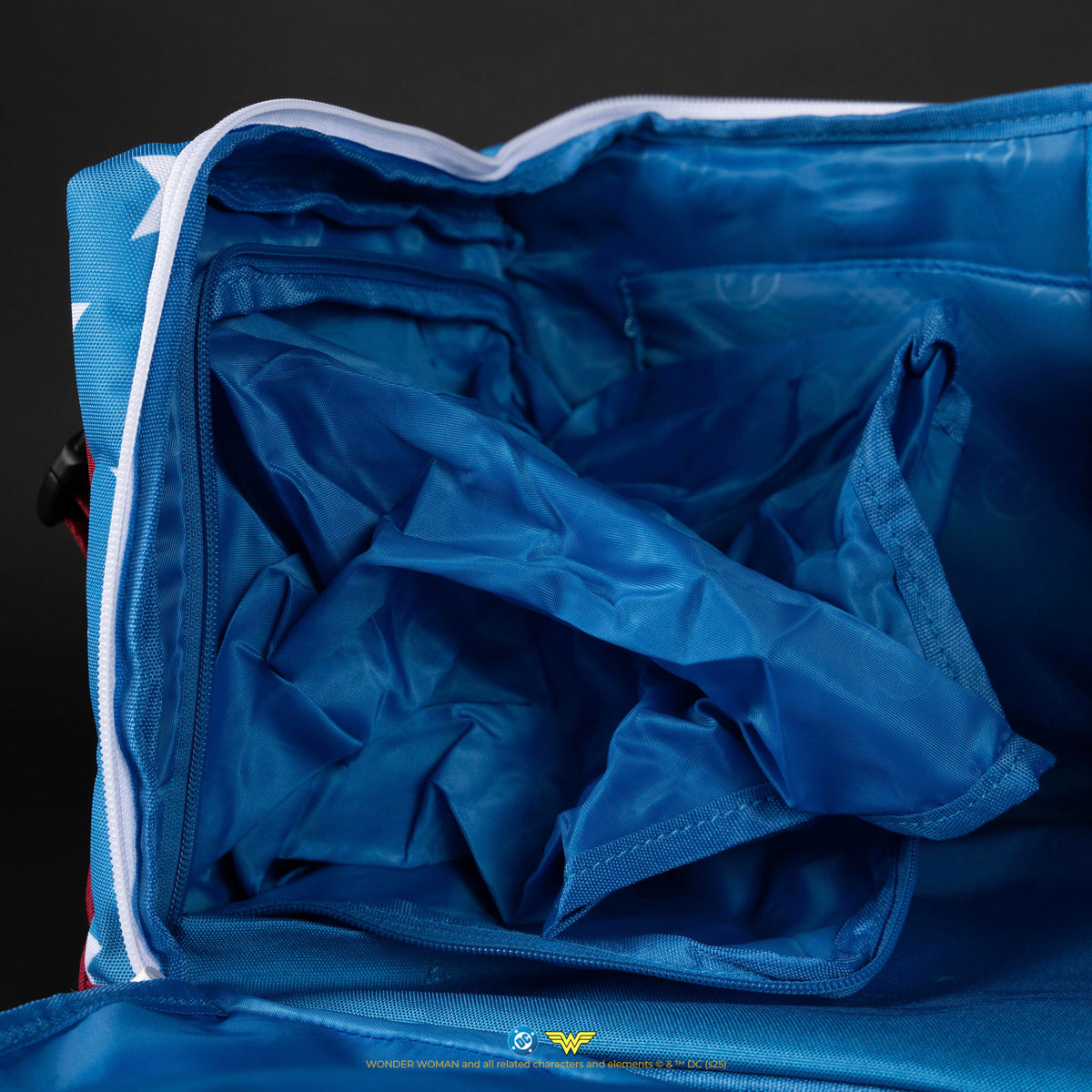 30L Perfect Duffle Bag Wonder Woman - Image 26