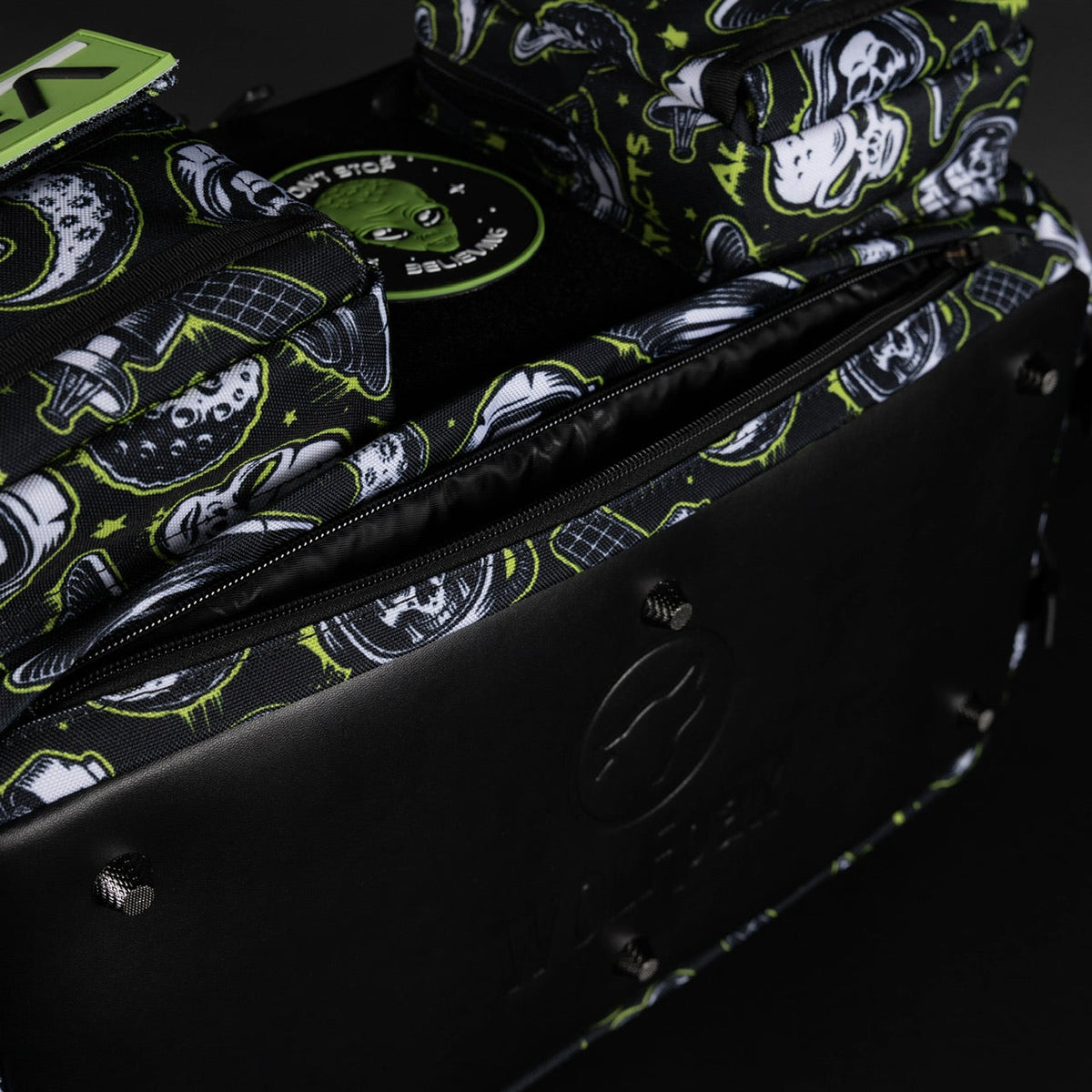 30L Perfect Duffle Bag Area 51 - Image 24