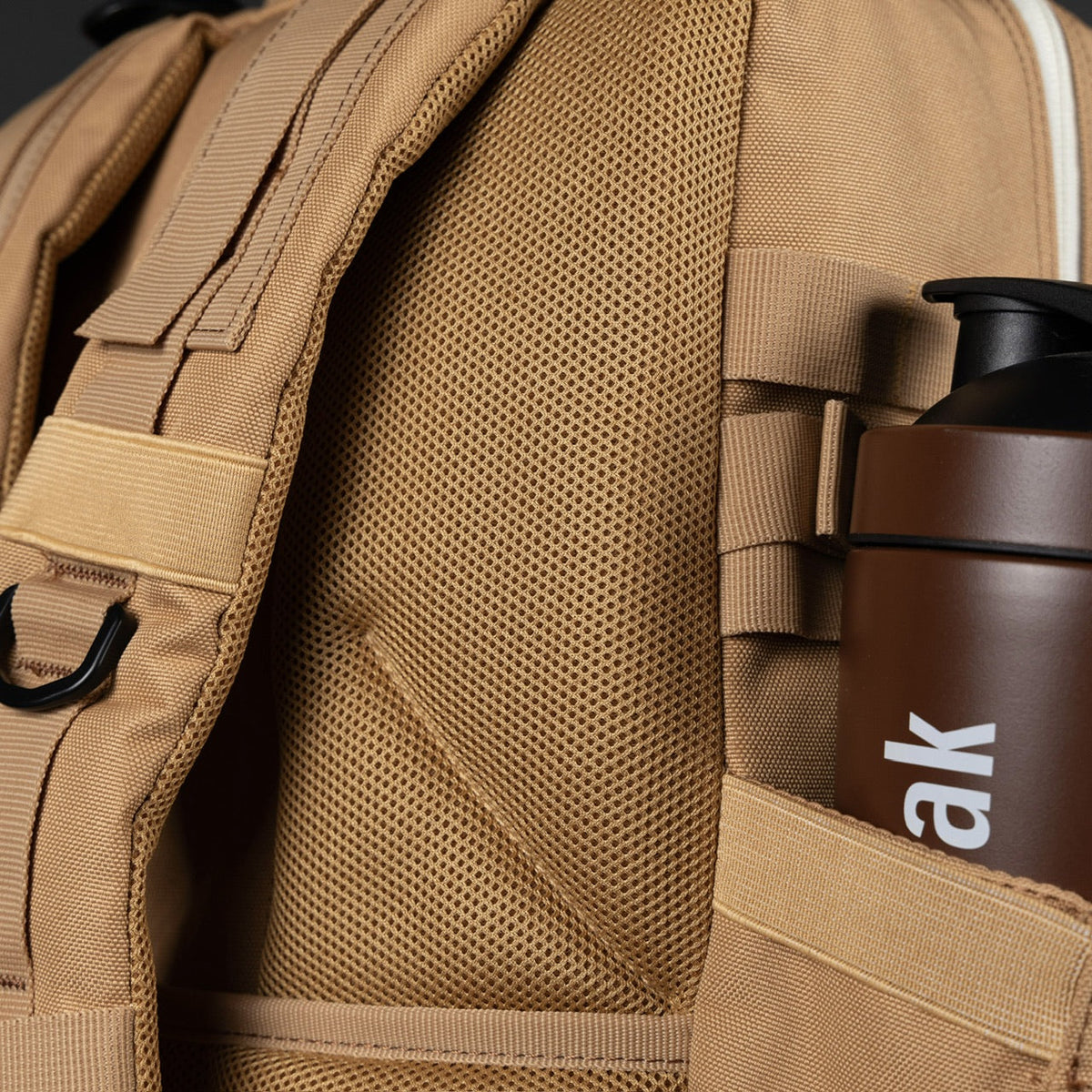 35L Backpack Toffee - Image 15