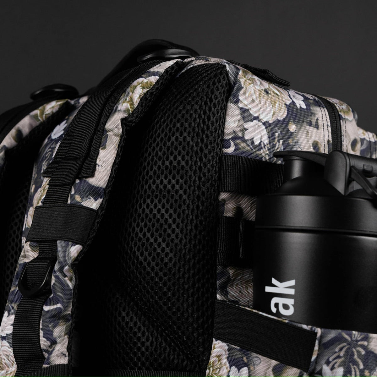 35L Backpack Eternal Bloom - Image 18