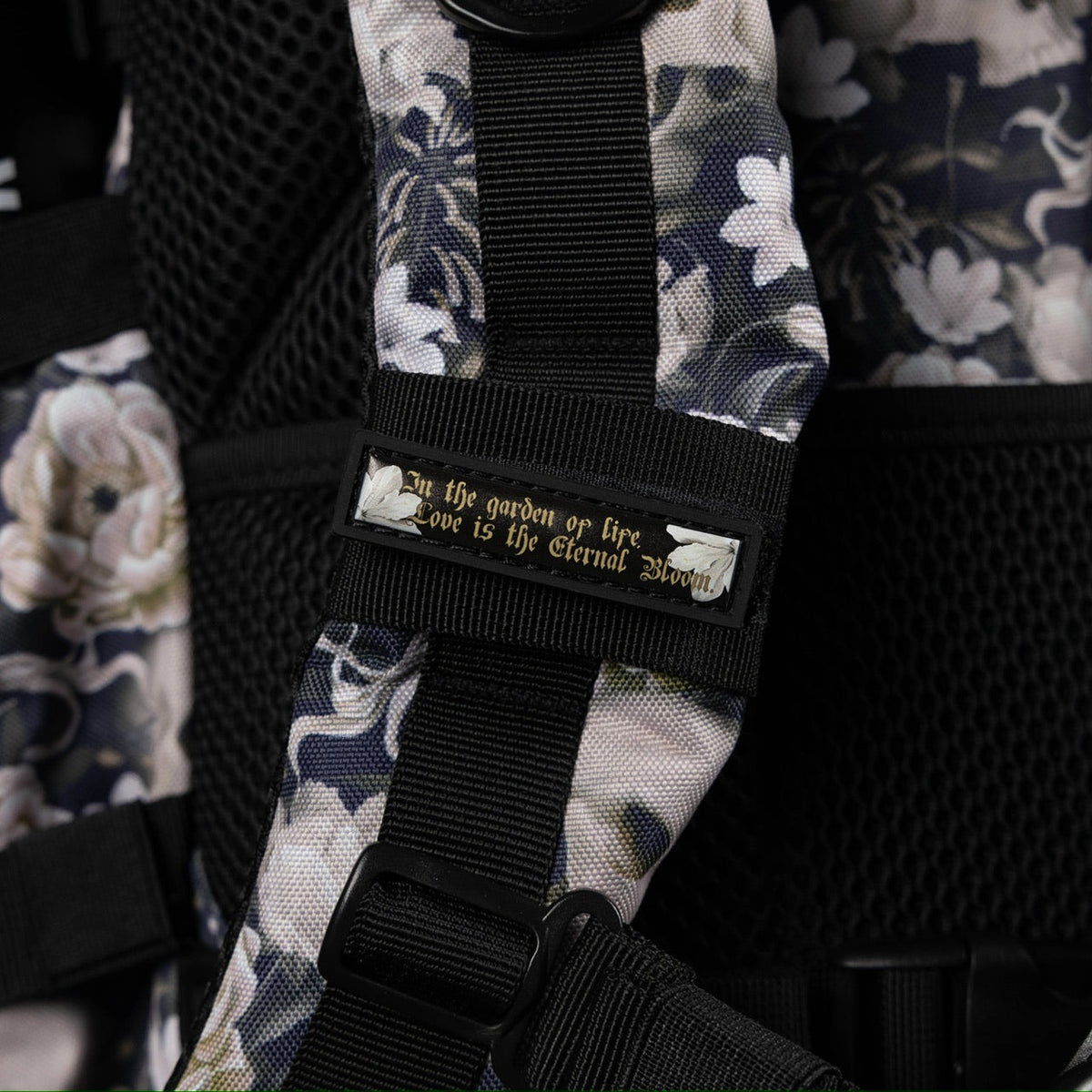 35L Backpack Eternal Bloom - Image 20