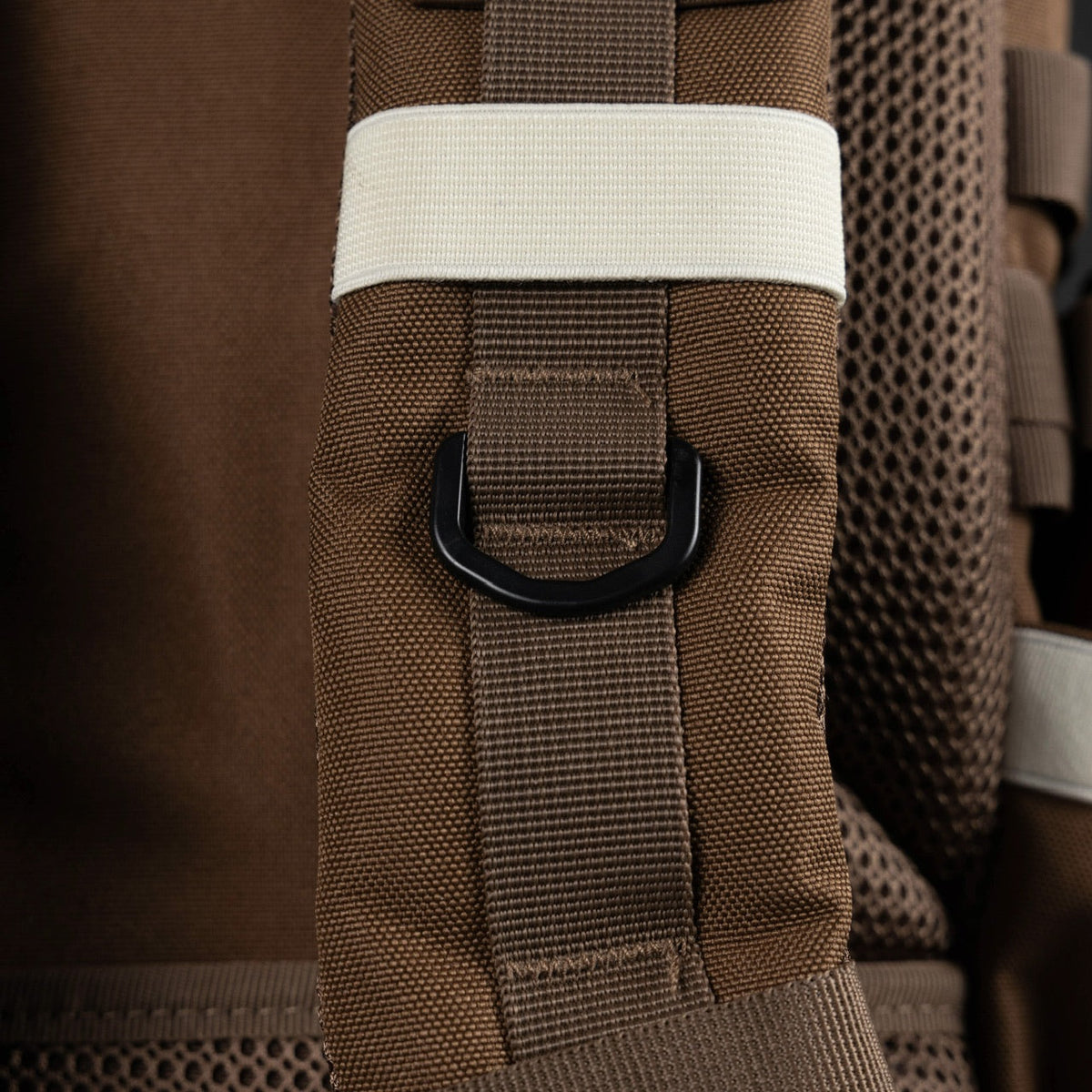 25L Backpack Cocoa - Image 17