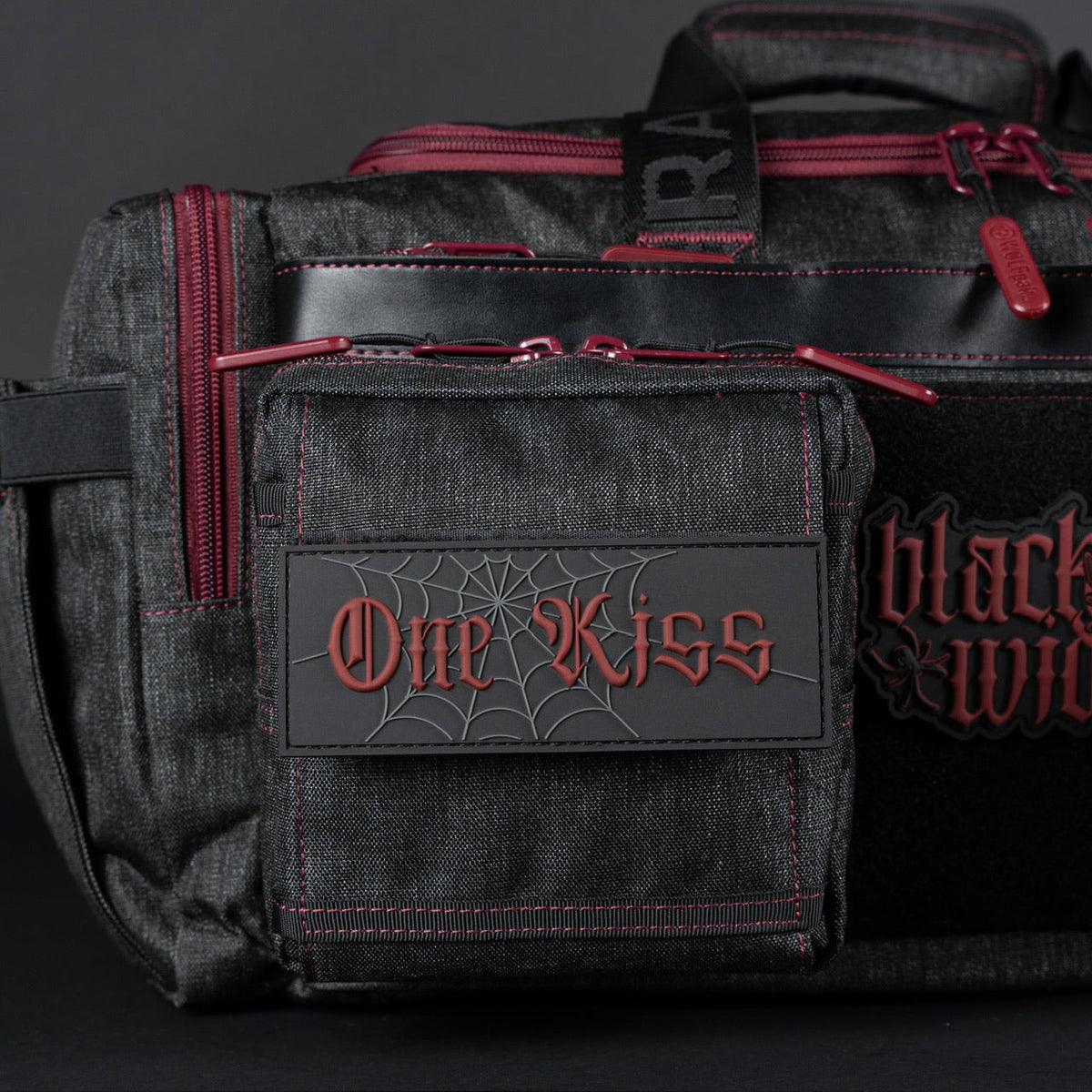 30L Perfect Duffle Bag Black Widow - Image 13