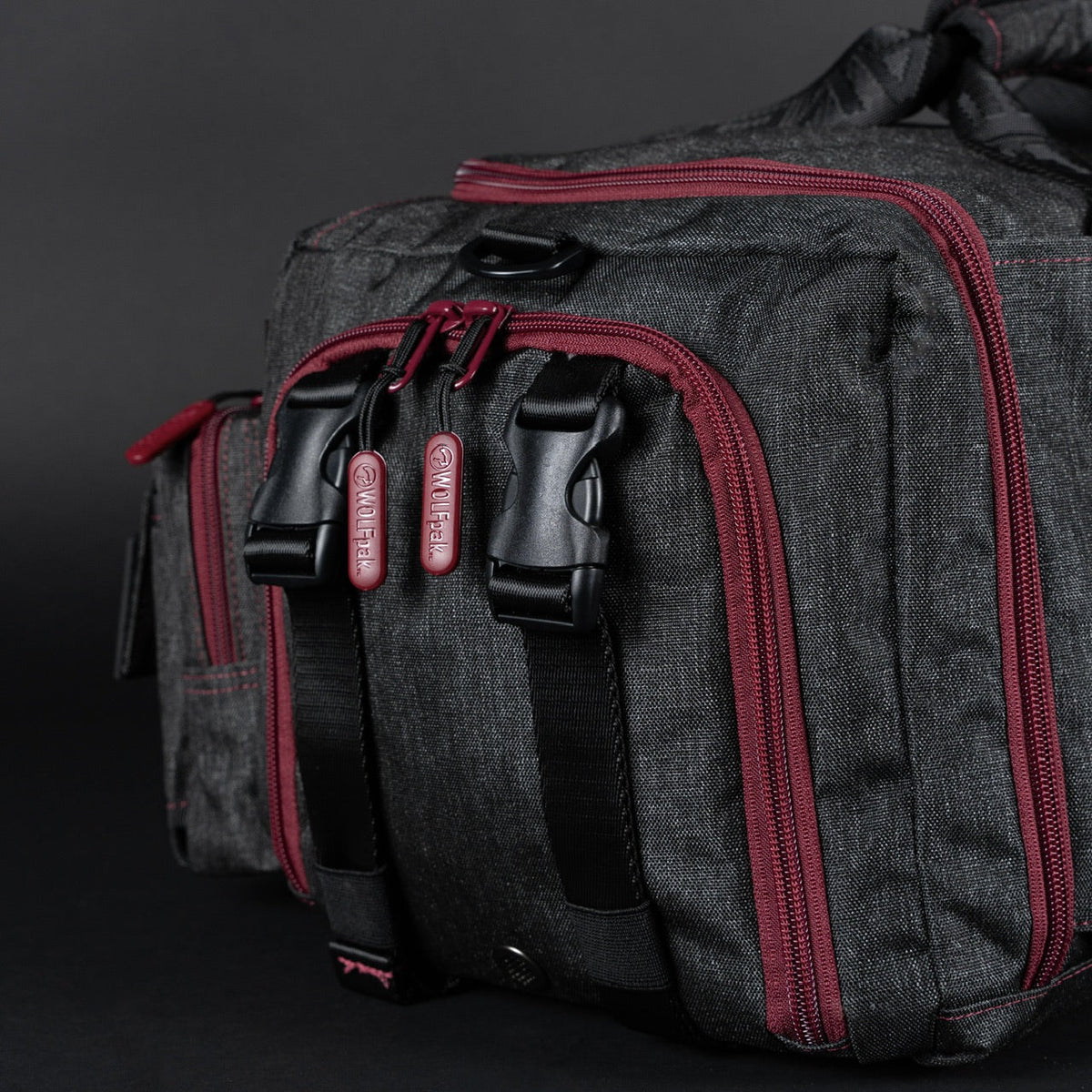 30L Perfect Duffle Bag Black Widow - Image 17