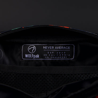 Crossbody Pack Love Never Dies - Image 9