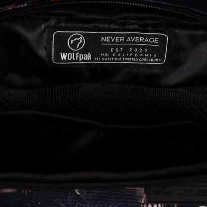 Crossbody Pack Sweet But Twisted - Image 8