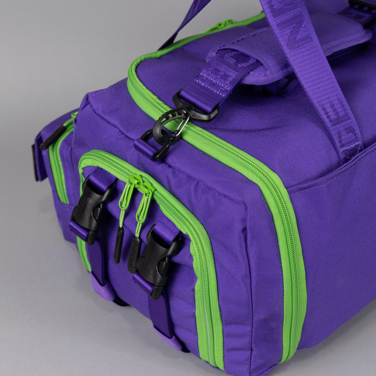 30L Perfect Duffle Bag Joker - Image 21