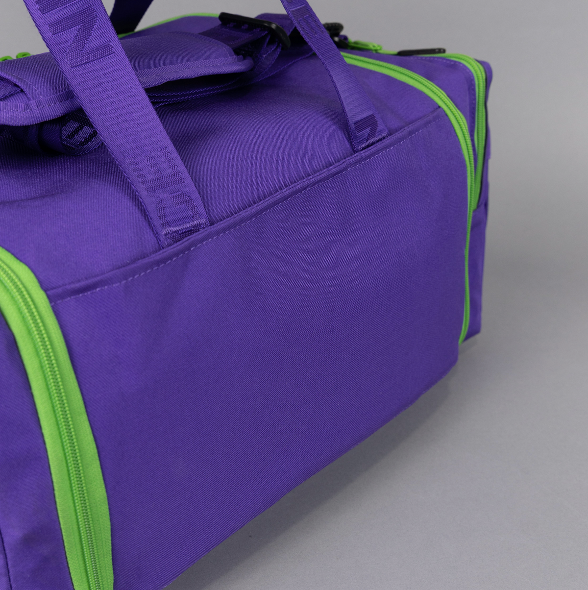 30L Perfect Duffle Bag Joker - Image 22