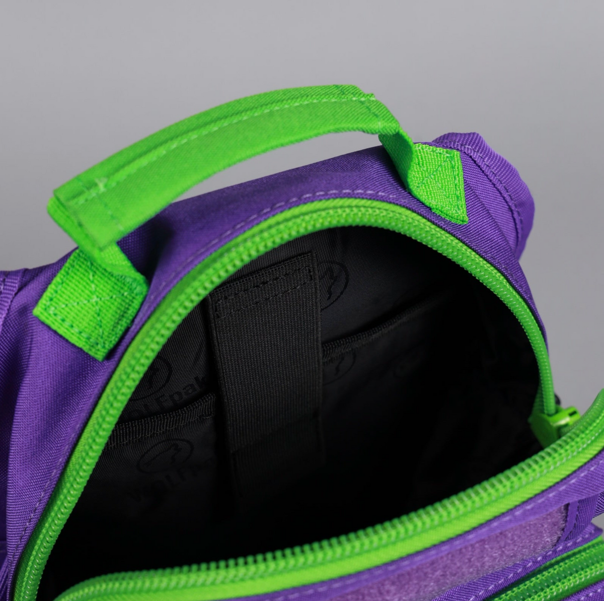 9L Tactical Sling Bag Joker - Image 15
