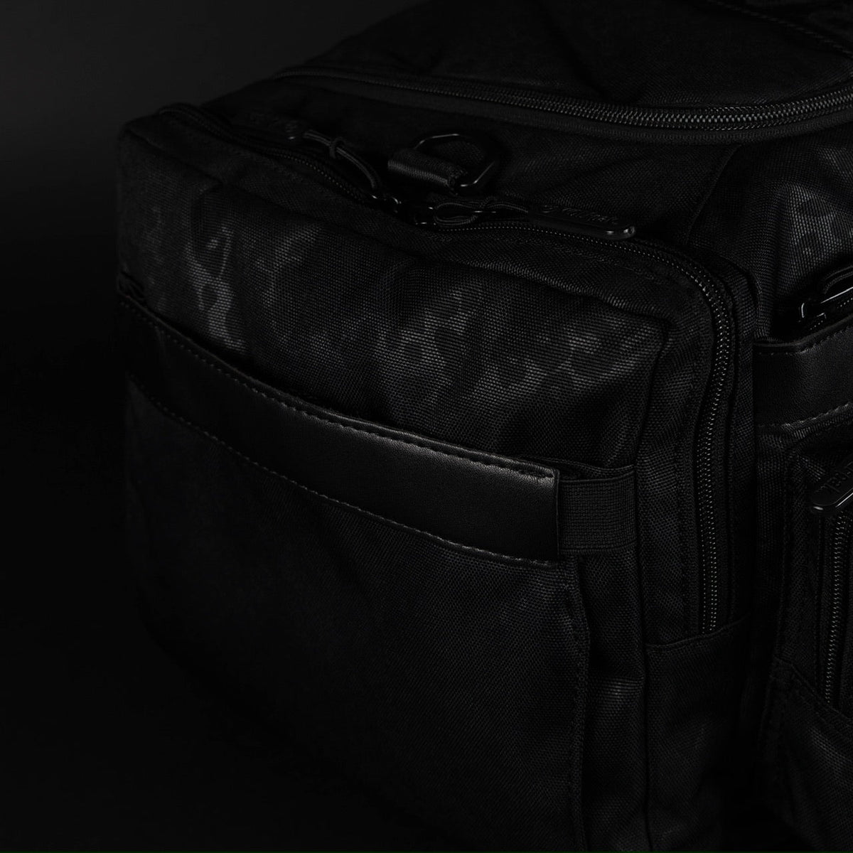 30L Perfect Duffle Bag Black Leopard - Image 19