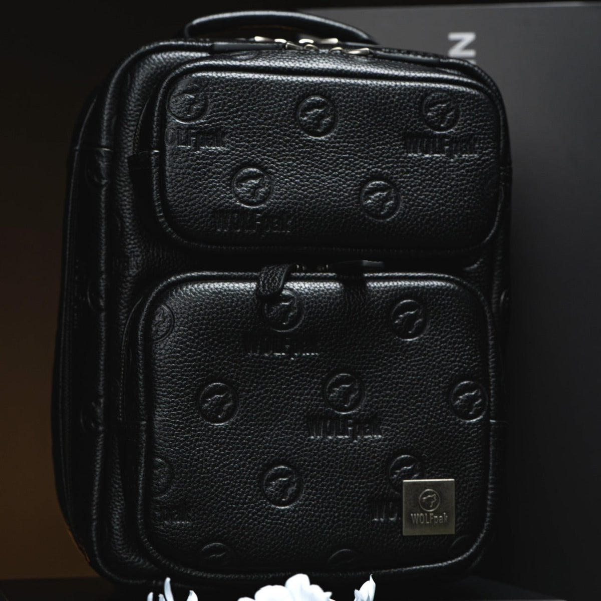 9L Backpack Luxury Leather - Image 3