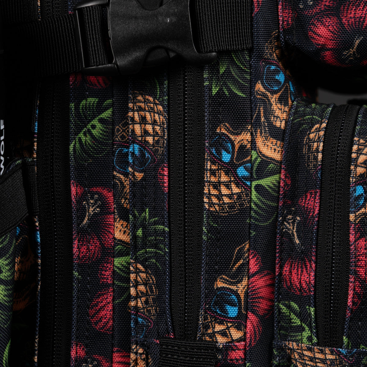35L Backpack Tropical Rebellion - Image 17