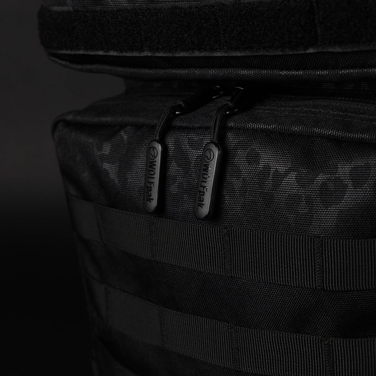 25L Backpack Black Leopard - Image 18