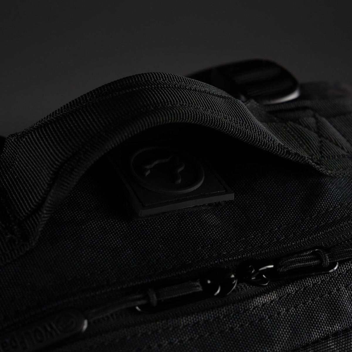 25L Backpack Black Leopard - Image 16