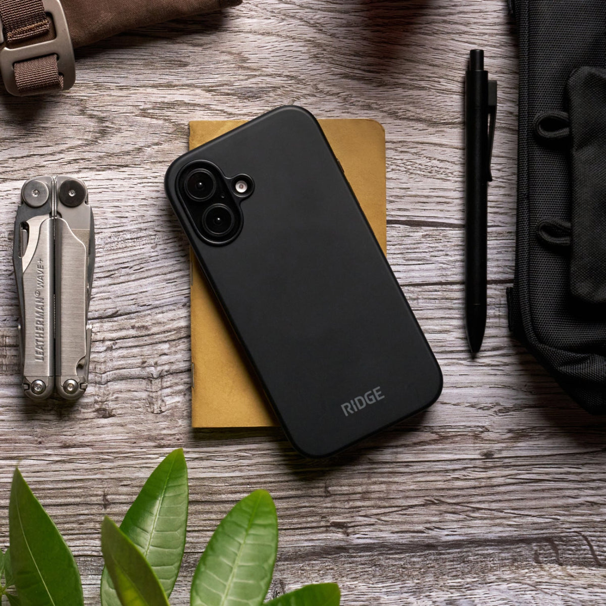Everyday Phone Case - iPhone 16 - Matte Black - Image 5