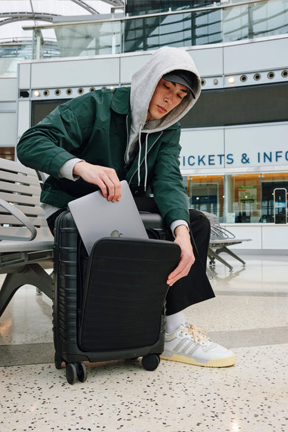 Resale The Front Pocket Carry-On Roller in Black - Image 13