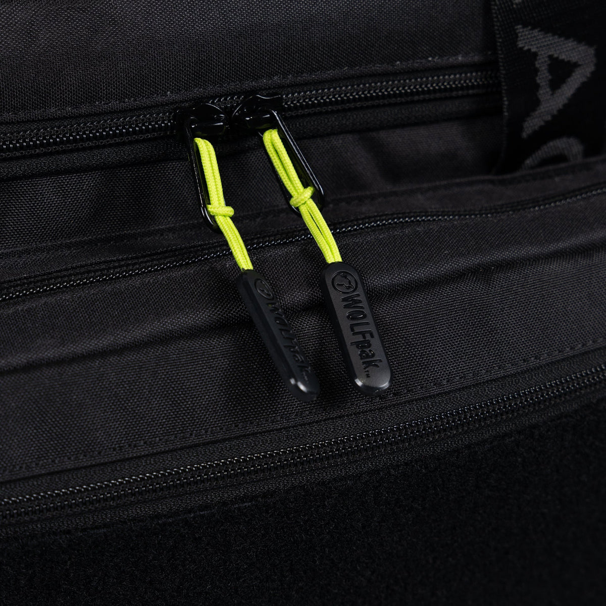20L MegaFit Alpha Black Tactical Lunch Box - Image 12